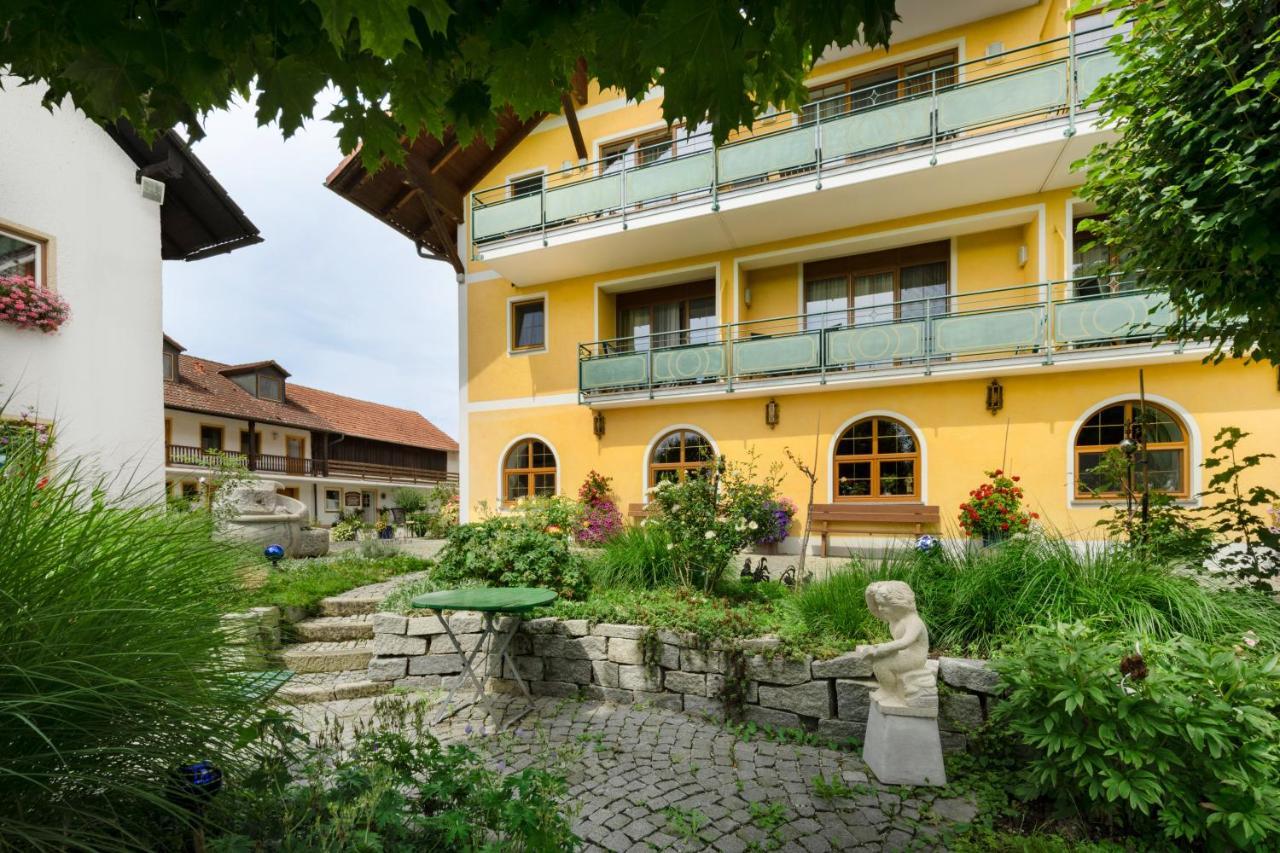 Hotel Preishof 4*